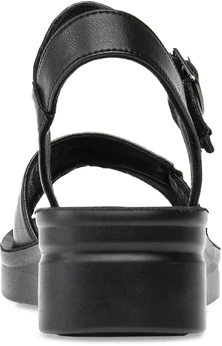 Женские черные босоножки Baden