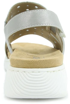 Женские серебряные босоножки Rieker